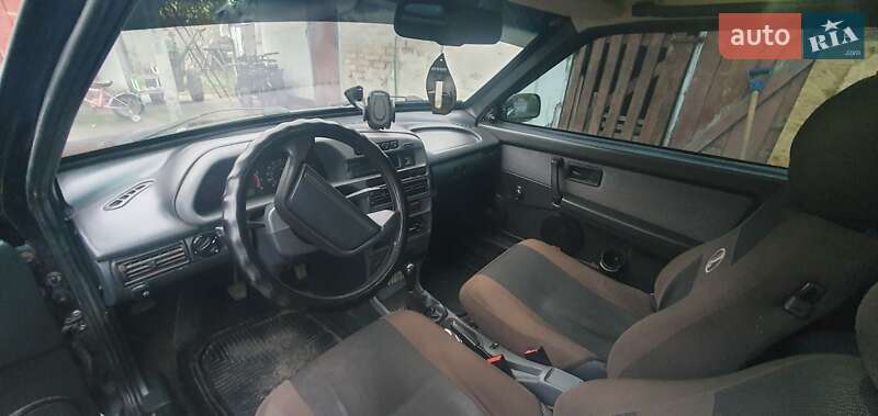 Хетчбек ВАЗ / Lada 2113 Samara 2011 в Володарці