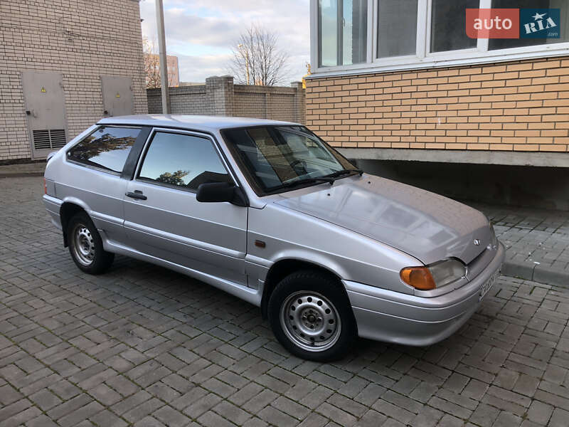 Хэтчбек ВАЗ / Lada 2113 Samara 2011 в Черкассах фото 5 Хэтчбек ВАЗ / Lada 2113 Samara 2011 в Черкассах