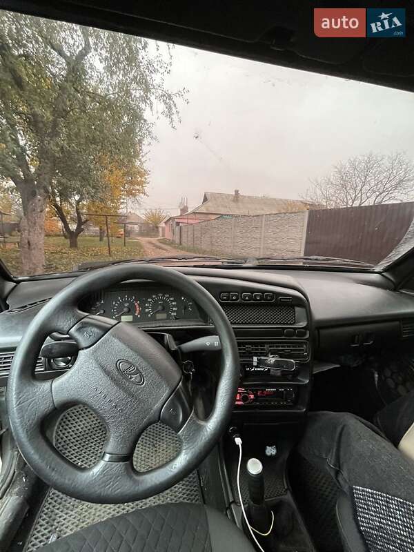 Хэтчбек ВАЗ / Lada 2113 Samara 2007 в Александрие фото 5 Хэтчбек ВАЗ / Lada 2113 Samara 2007 в Александрие