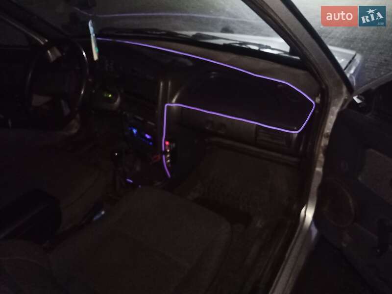 Хетчбек ВАЗ / Lada 2113 Samara 2005 в Козині фото 6 Хетчбек ВАЗ / Lada 2113 Samara 2005 в Козині