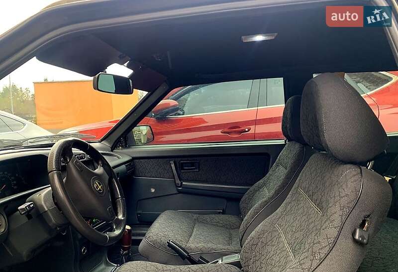 Хэтчбек ВАЗ / Lada 2113 Samara 2006 в Киеве фото 6 Хэтчбек ВАЗ / Lada 2113 Samara 2006 в Киеве