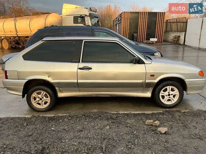 Хэтчбек ВАЗ / Lada 2113 Samara 2005 в Звенигородке фото 2 Хэтчбек ВАЗ / Lada 2113 Samara 2005 в Звенигородке