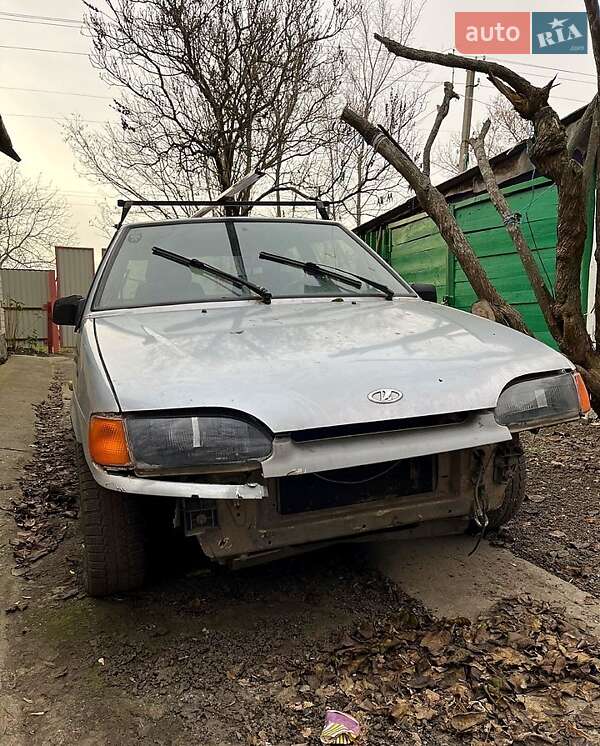 Хэтчбек ВАЗ / Lada 2113 Samara 2006 в Новомосковске