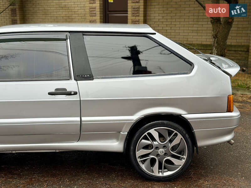 Хэтчбек ВАЗ / Lada 2113 Samara 2007 в Харькове
