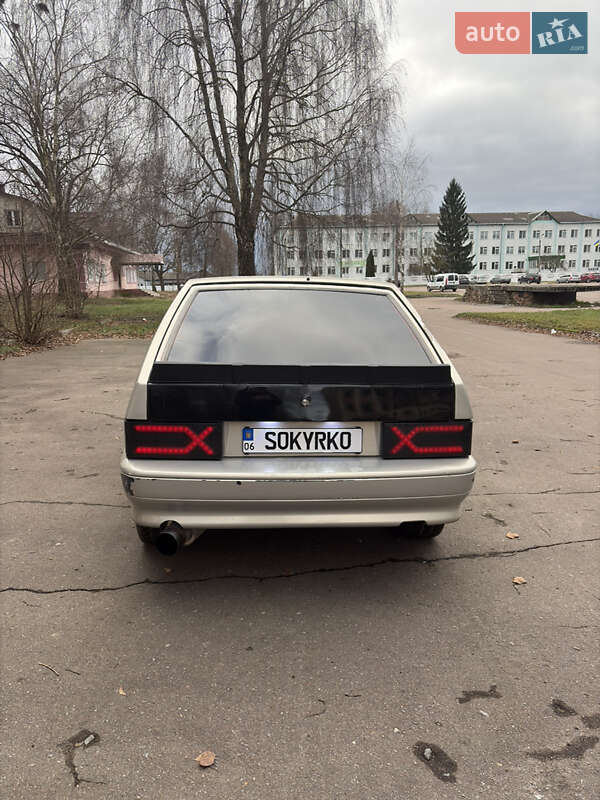 Хэтчбек ВАЗ / Lada 2113 Samara 2005 в Емильчине