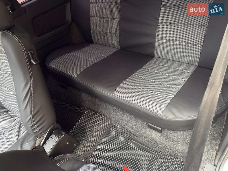 Хэтчбек ВАЗ / Lada 2113 Samara 2005 в Емильчине