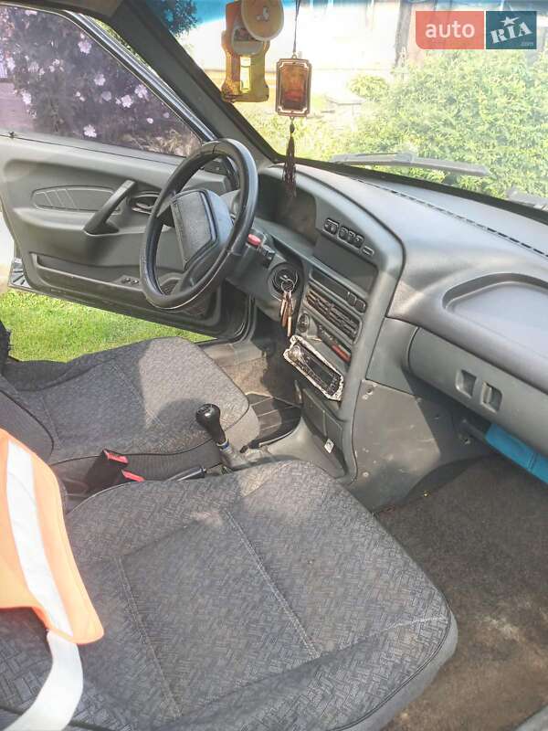 Хетчбек ВАЗ / Lada 2114 Samara 2008 в Чернівцях фото 2 Хетчбек ВАЗ / Lada 2114 Samara 2008 в Чернівцях