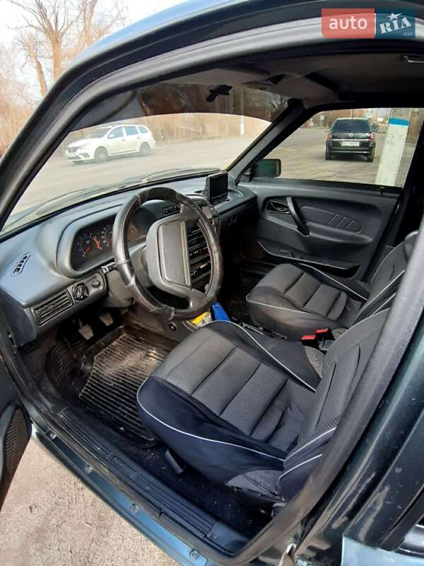 Хэтчбек ВАЗ / Lada 2114 Samara 2008 в Киеве