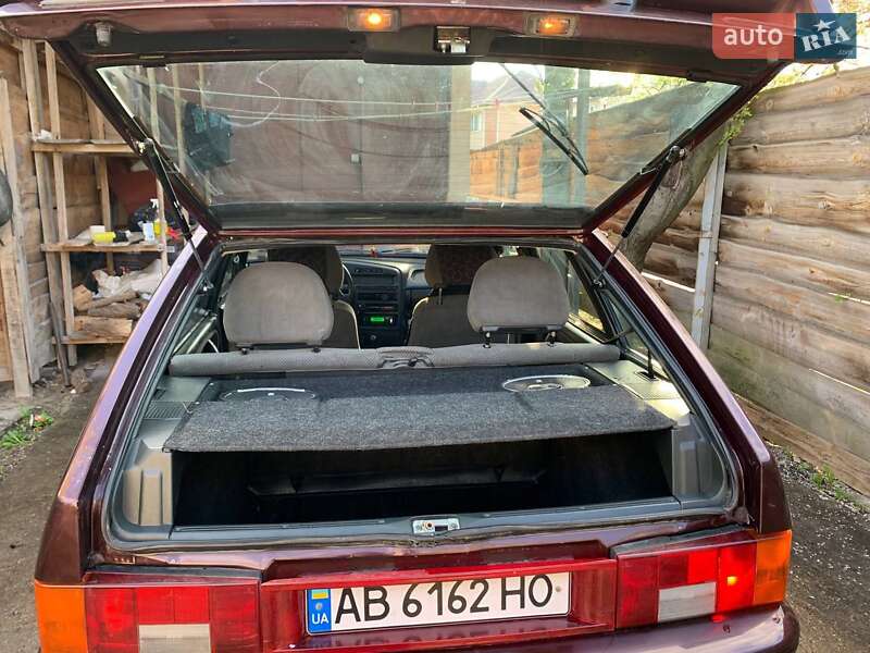 Хетчбек ВАЗ / Lada 2114 Samara 2011 в Іллінцях фото 6 Хетчбек ВАЗ / Lada 2114 Samara 2011 в Іллінцях