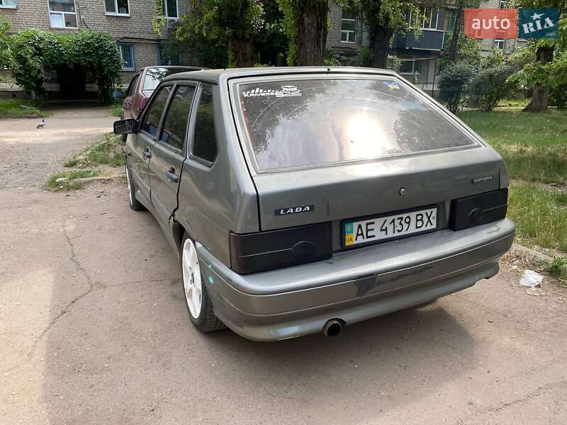 Хэтчбек ВАЗ / Lada 2114 Samara 2007 в Кривом Роге