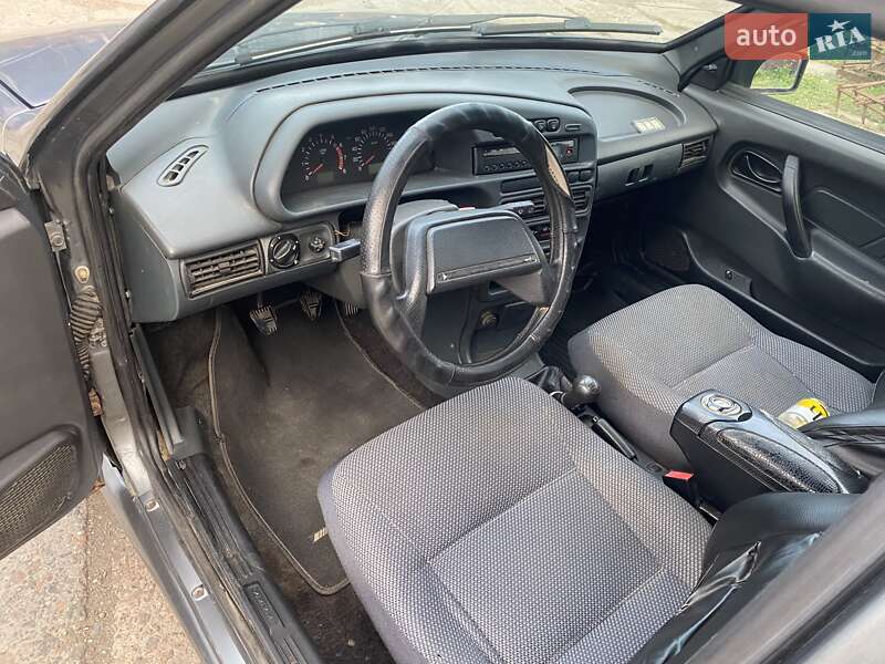 Хэтчбек ВАЗ / Lada 2114 Samara 2011 в Мукачево