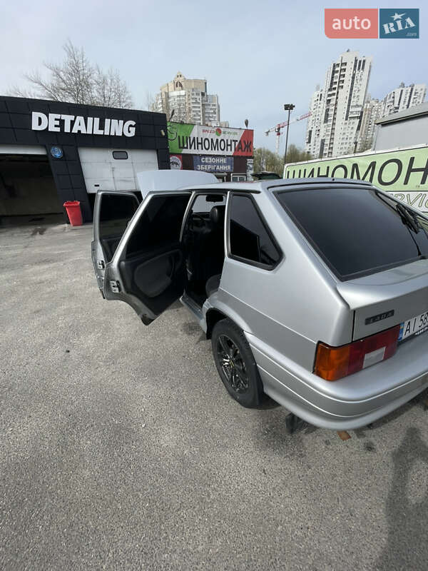 Хэтчбек ВАЗ / Lada 2114 Samara 2011 в Киеве