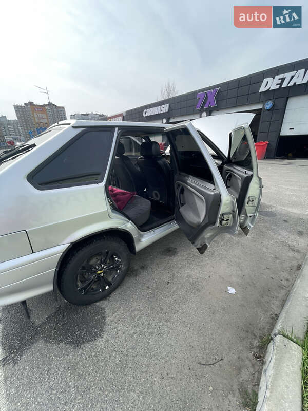 Хэтчбек ВАЗ / Lada 2114 Samara 2011 в Киеве