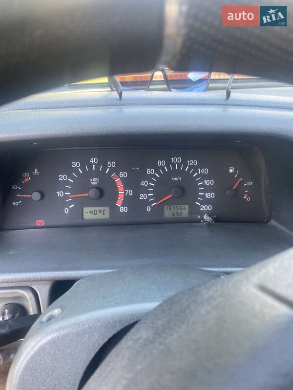 Хэтчбек ВАЗ / Lada 2114 Samara 2004 в Черновцах