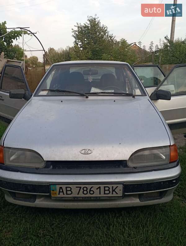 Хэтчбек ВАЗ 2114 Samara 2004 в 