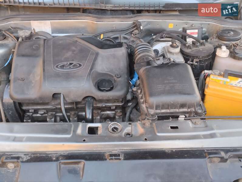 Хэтчбек ВАЗ / Lada 2114 Samara 2008 в Барышевке