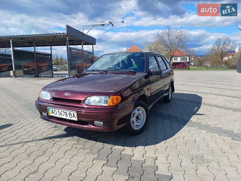 Хетчбек ВАЗ / Lada 2114 Samara 2011 в Ужгороді