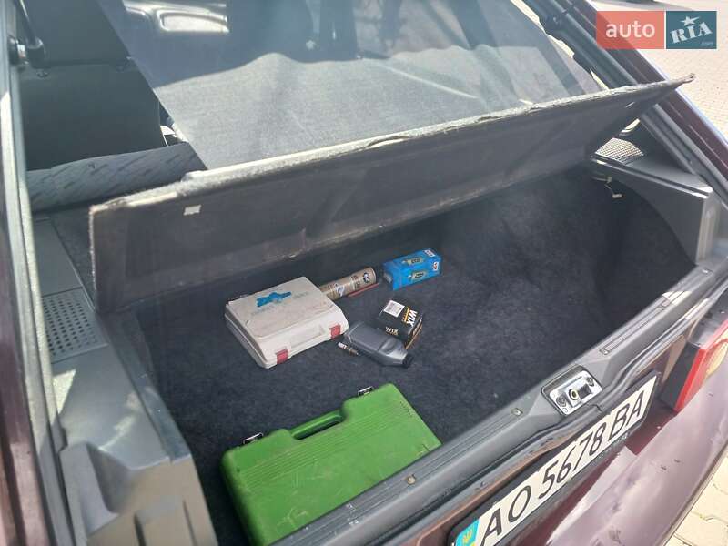 Хетчбек ВАЗ / Lada 2114 Samara 2011 в Ужгороді