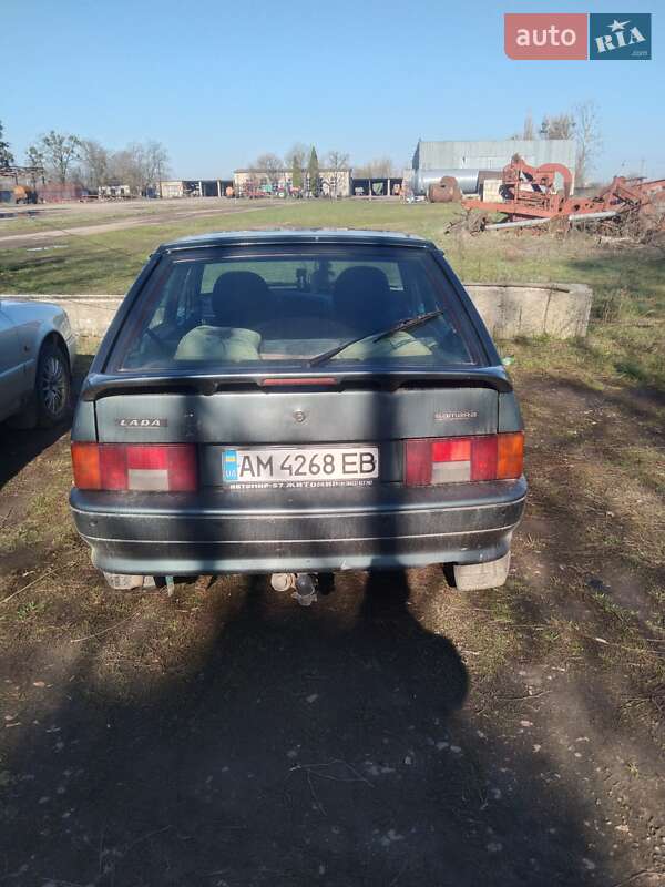 Хэтчбек ВАЗ / Lada 2114 Samara 2009 в Житомире