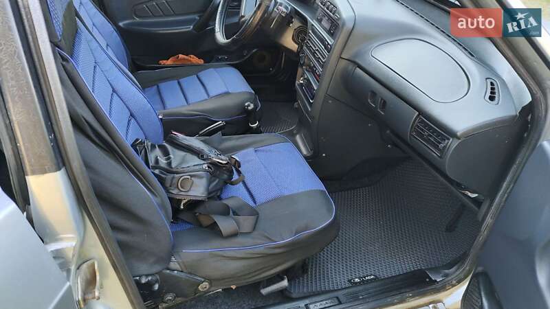 Хэтчбек ВАЗ / Lada 2114 Samara 2004 в Монастырище