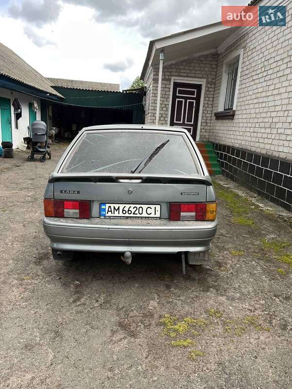 Хэтчбек ВАЗ / Lada 2114 Samara 2010 в Житомире