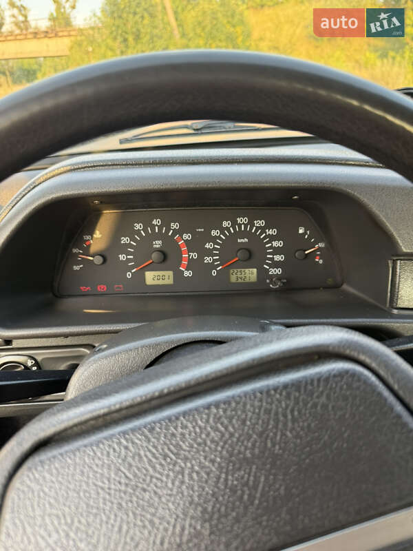 Хэтчбек ВАЗ / Lada 2114 Samara 2005 в Обухове