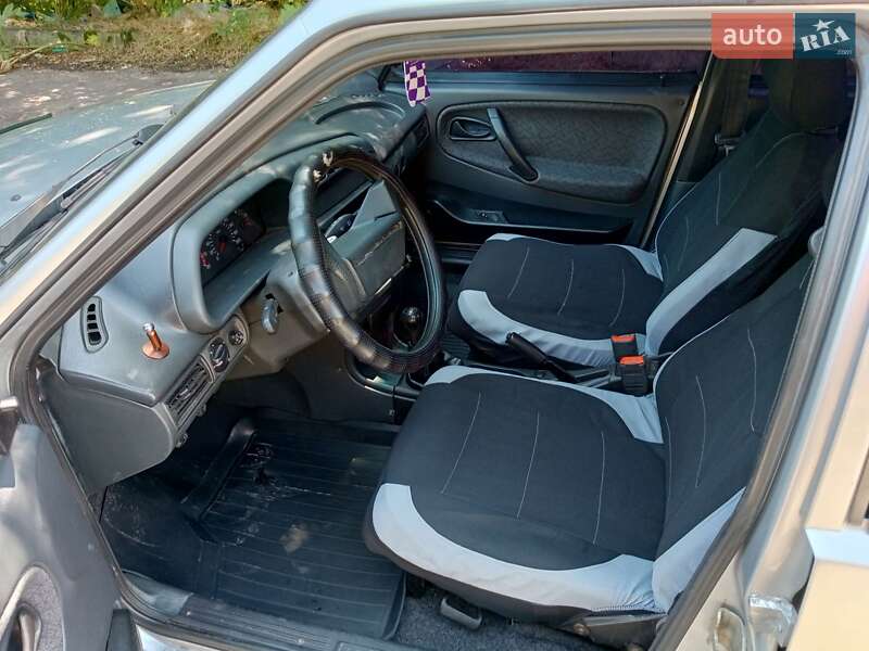 Хэтчбек ВАЗ / Lada 2114 Samara 2006 в Львове