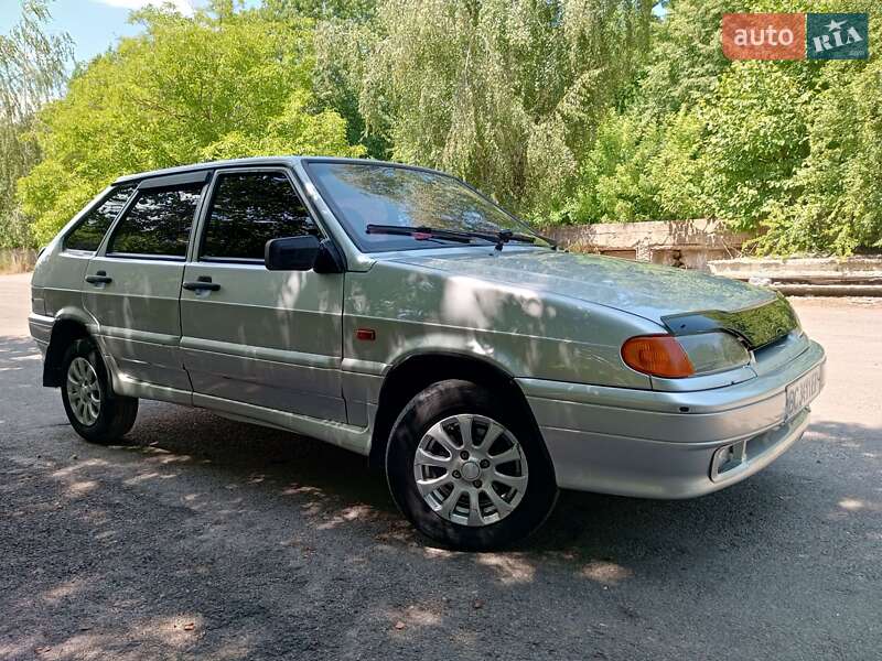 Хэтчбек ВАЗ / Lada 2114 Samara 2006 в Львове