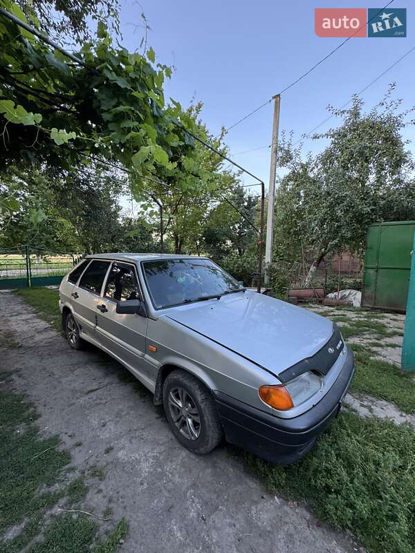 Хэтчбек ВАЗ 2114 Samara 2006 в 