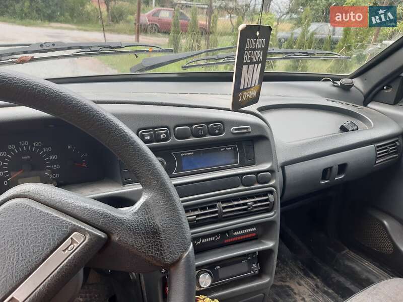 Хэтчбек ВАЗ / Lada 2114 Samara 2008 в Золочеве