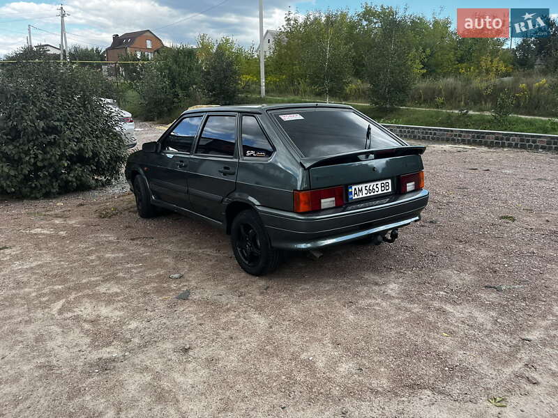 Хетчбек ВАЗ / Lada 2114 Samara 2011 в Коростишеві фото 4 Хетчбек ВАЗ / Lada 2114 Samara 2011 в Коростишеві