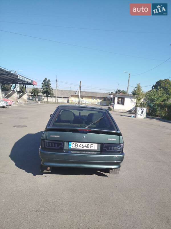 Хетчбек ВАЗ / Lada 2114 Samara 2010 в Чернігові