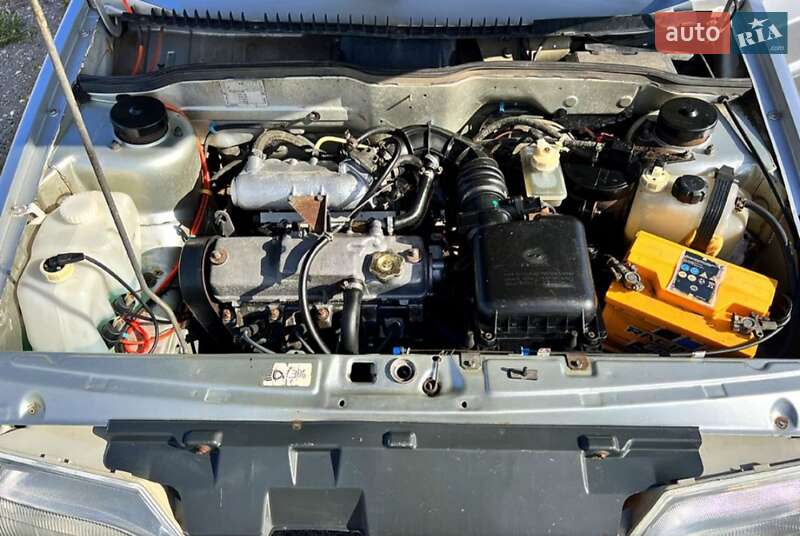 Хэтчбек ВАЗ / Lada 2114 Samara 2004 в Днепре