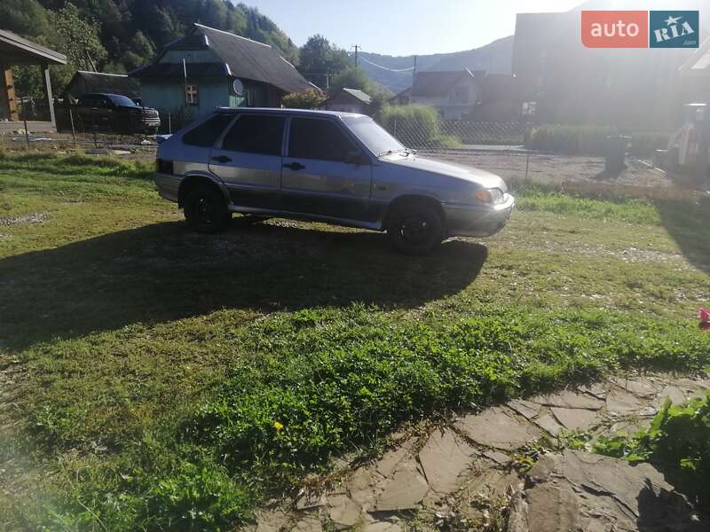 Хэтчбек ВАЗ / Lada 2114 Samara 2006 в Микуличине