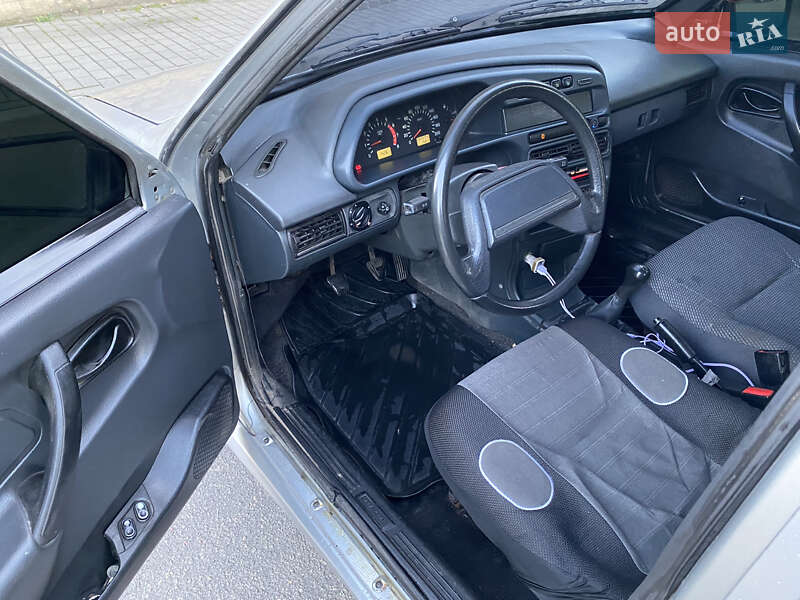 Хэтчбек ВАЗ / Lada 2114 Samara 2012 в Днепре