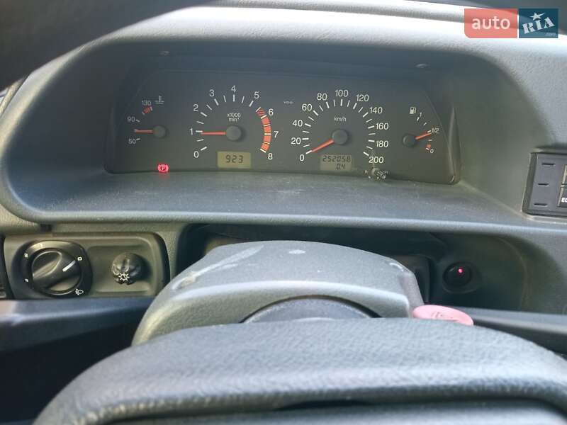 Хетчбек ВАЗ / Lada 2114 Samara 2010 в Запоріжжі