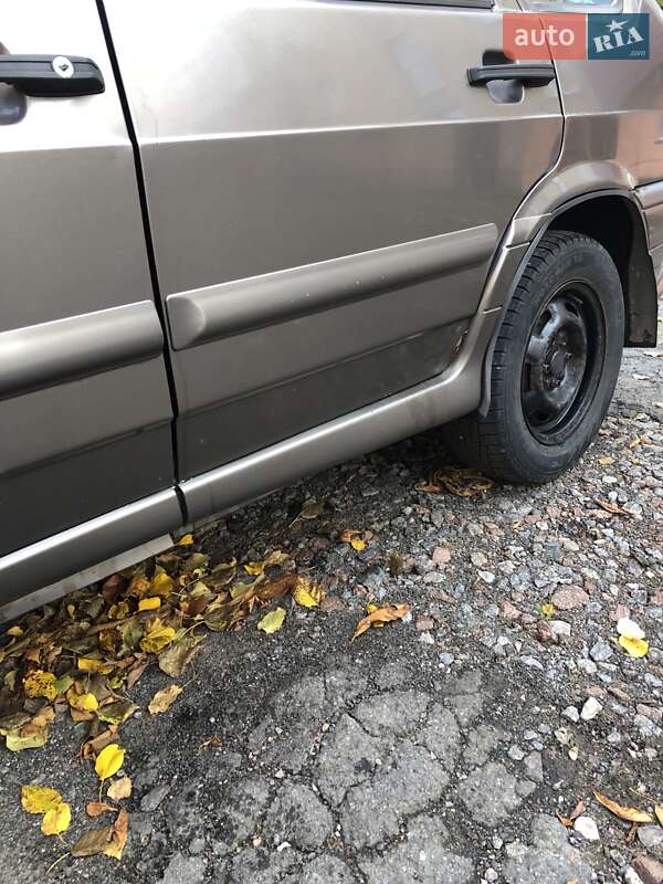 Хэтчбек ВАЗ / Lada 2114 Samara 2013 в Хмельницком фото 9 Хэтчбек ВАЗ / Lada 2114 Samara 2013 в Хмельницком