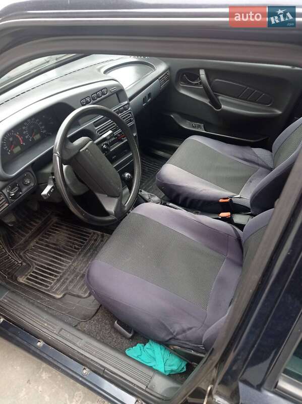 Хетчбек ВАЗ / Lada 2114 Samara 2008 в Львові фото 3 Хетчбек ВАЗ / Lada 2114 Samara 2008 в Львові