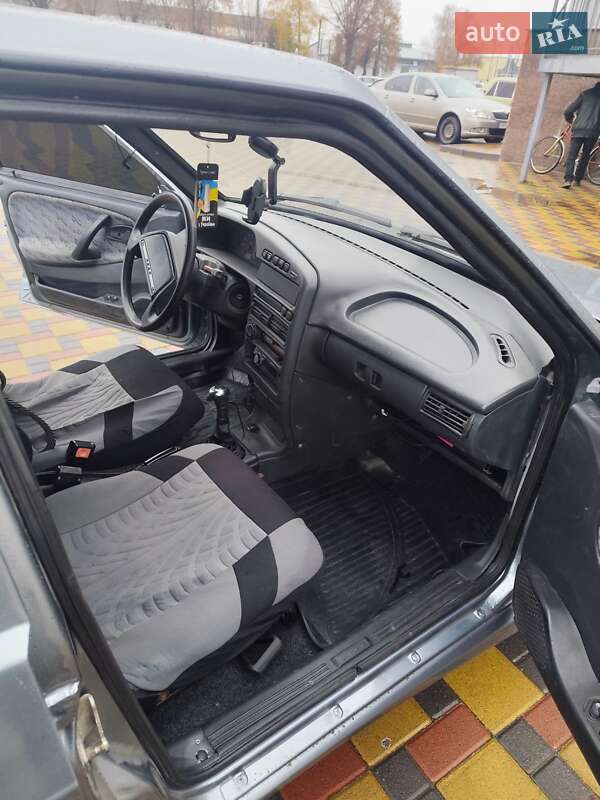 Хэтчбек ВАЗ / Lada 2114 Samara 2006 в Гайсине фото 11 Хэтчбек ВАЗ / Lada 2114 Samara 2006 в Гайсине