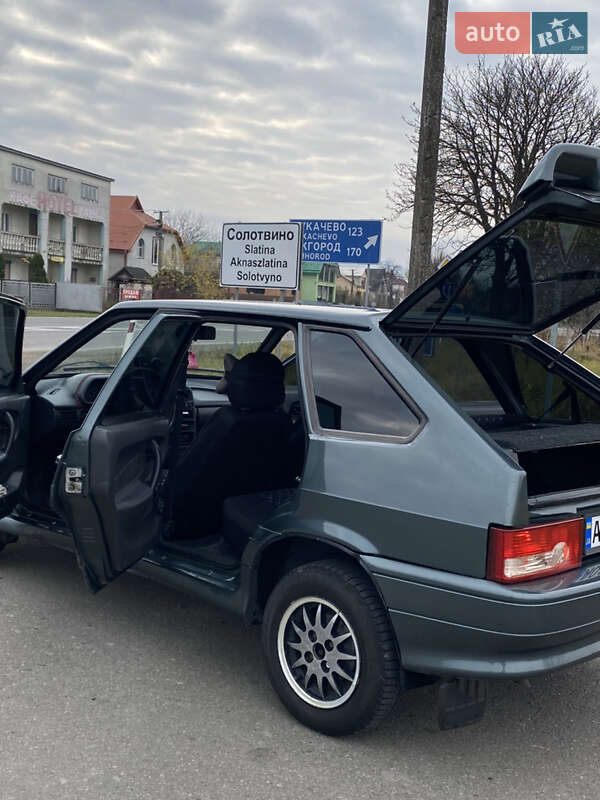 Хэтчбек ВАЗ / Lada 2114 Samara 2011 в Солотвине фото 2 Хэтчбек ВАЗ / Lada 2114 Samara 2011 в Солотвине