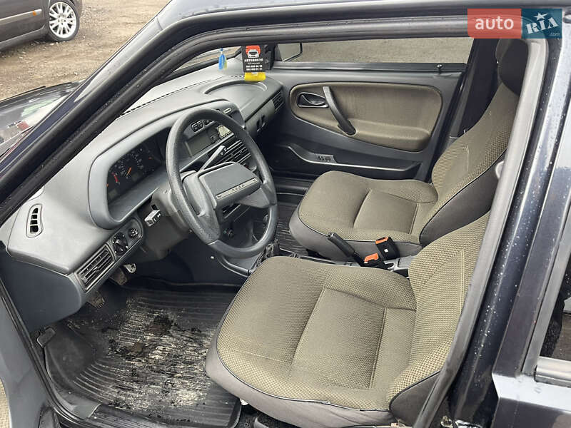 Хэтчбек ВАЗ / Lada 2114 Samara 2006 в Золотоноше фото 6 Хэтчбек ВАЗ / Lada 2114 Samara 2006 в Золотоноше