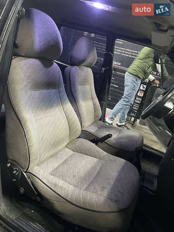 Хэтчбек ВАЗ / Lada 2114 Samara 2004 в Львове