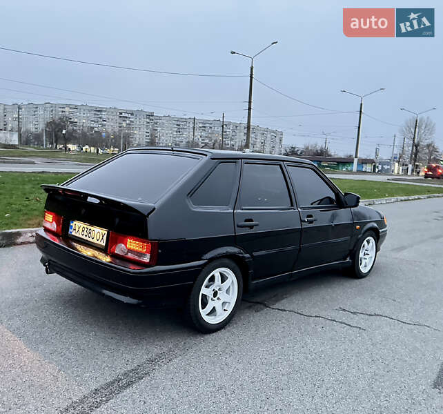 Хэтчбек ВАЗ / Lada 2114 Samara 2011 в Харькове