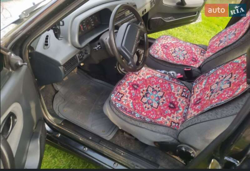Хетчбек ВАЗ / Lada 2114 Samara 2007 в Коломиї фото 4 Хетчбек ВАЗ / Lada 2114 Samara 2007 в Коломиї