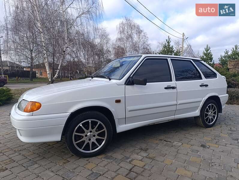 Хэтчбек ВАЗ / Lada 2114 Samara 2011 в Харькове фото 8 Хэтчбек ВАЗ / Lada 2114 Samara 2011 в Харькове