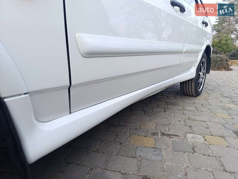 Хэтчбек ВАЗ / Lada 2114 Samara 2011 в Харькове фото 13 Хэтчбек ВАЗ / Lada 2114 Samara 2011 в Харькове