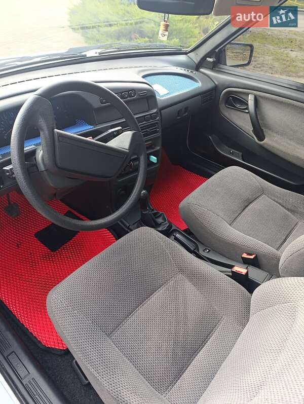 Хэтчбек ВАЗ / Lada 2114 Samara 2011 в Харькове фото 14 Хэтчбек ВАЗ / Lada 2114 Samara 2011 в Харькове