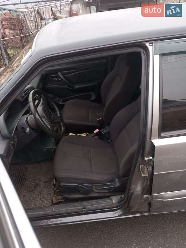 Хэтчбек ВАЗ / Lada 2114 Samara 2007 в Подольске фото 7 Хэтчбек ВАЗ / Lada 2114 Samara 2007 в Подольске