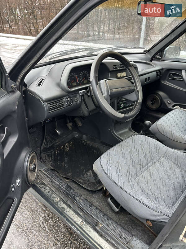 Хэтчбек ВАЗ / Lada 2114 Samara 2006 в Днепре