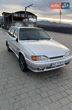 Хэтчбек ВАЗ 2114 Samara 2012 в Хусте